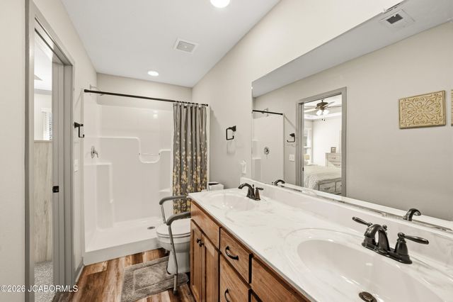 115 SHELTON DRIVE, Holts Summit, MO 65043