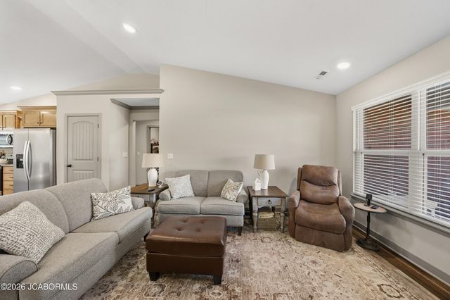 115 SHELTON DRIVE, Holts Summit, MO 65043