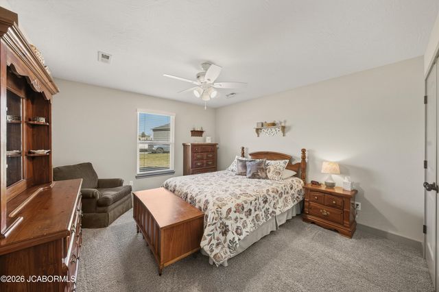 115 SHELTON DRIVE, Holts Summit, MO 65043