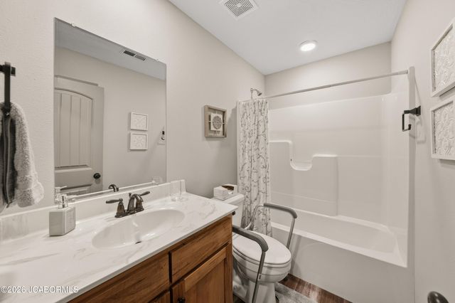 115 SHELTON DRIVE, Holts Summit, MO 65043