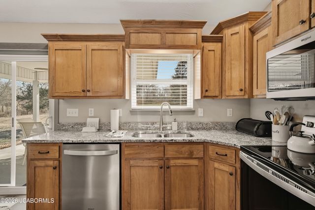 115 SHELTON DRIVE, Holts Summit, MO 65043