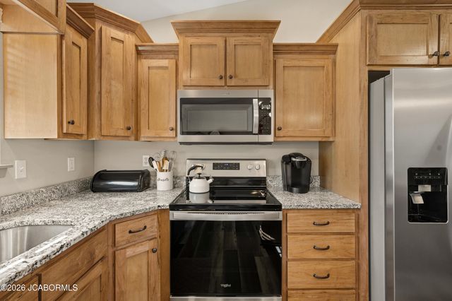 115 SHELTON DRIVE, Holts Summit, MO 65043