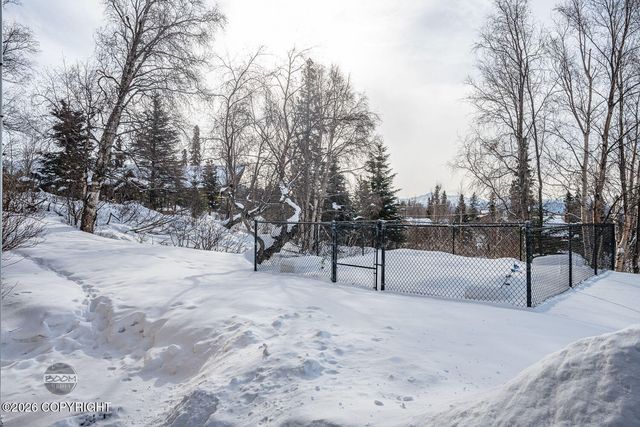 17250 Marijane Street, Anchorage, AK 99516