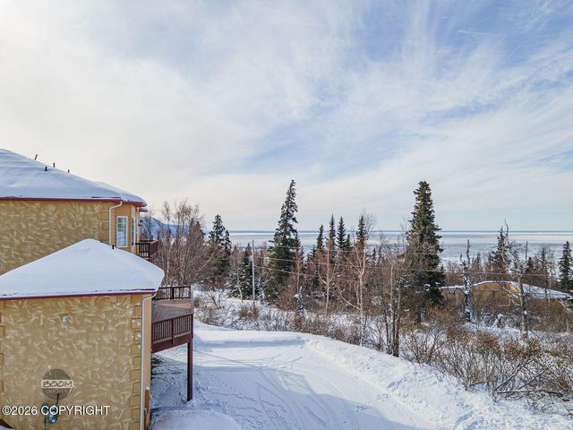17250 Marijane Street, Anchorage, AK 99516