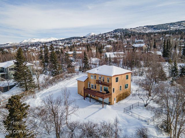 17250 Marijane Street, Anchorage, AK 99516