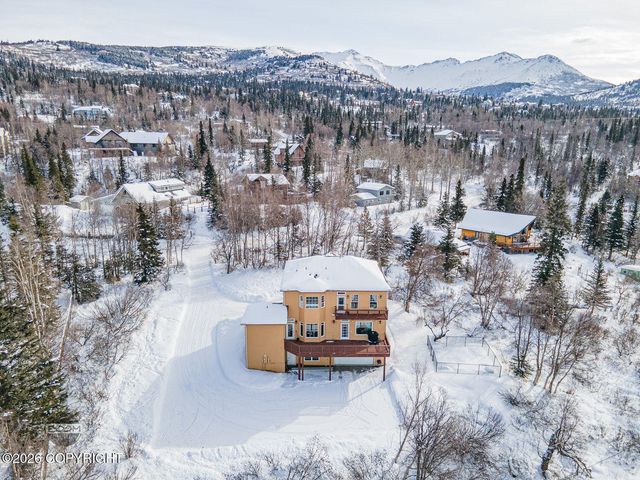 17250 Marijane Street, Anchorage, AK 99516