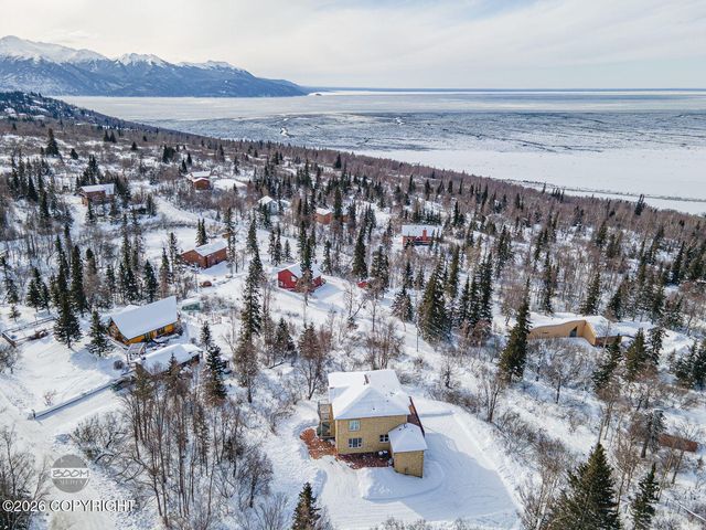 17250 Marijane Street, Anchorage, AK 99516