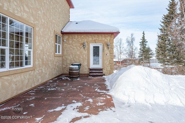 17250 Marijane Street, Anchorage, AK 99516