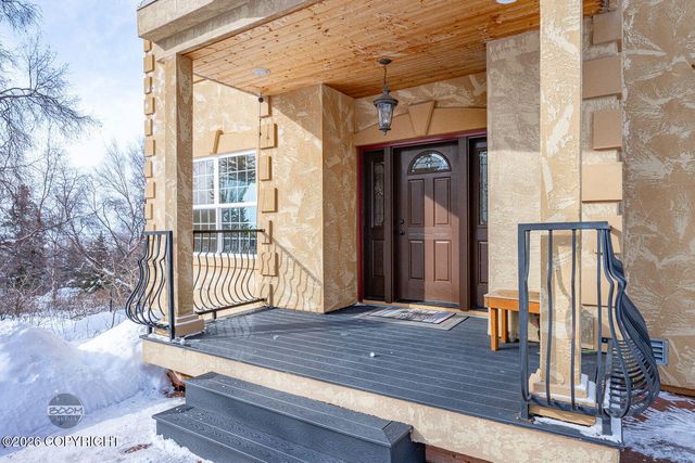 17250 Marijane Street, Anchorage, AK 99516