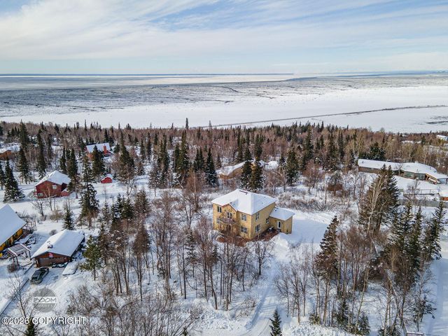 17250 Marijane Street, Anchorage, AK 99516