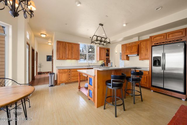 17250 Marijane Street, Anchorage, AK 99516