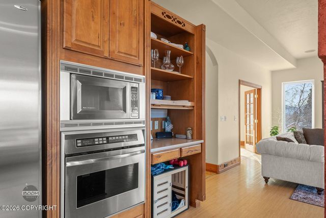 17250 Marijane Street, Anchorage, AK 99516