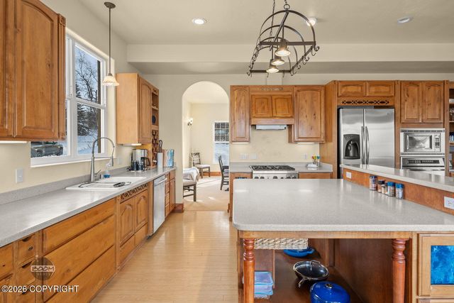 17250 Marijane Street, Anchorage, AK 99516