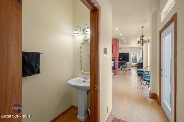 17250 Marijane Street, Anchorage, AK 99516