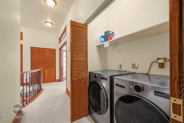 17250 Marijane Street, Anchorage, AK 99516