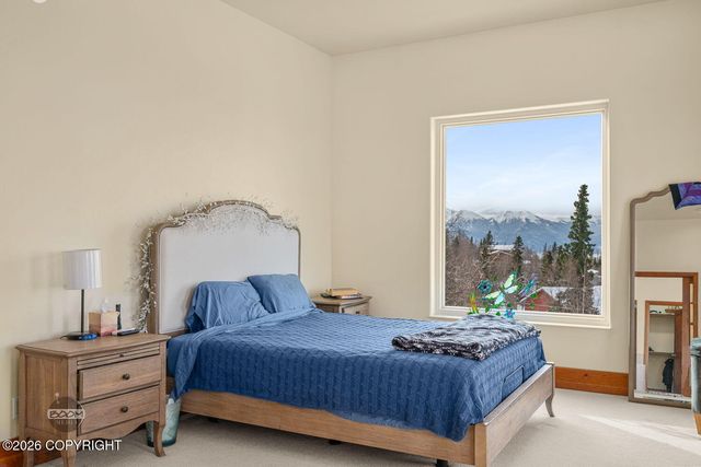 17250 Marijane Street, Anchorage, AK 99516