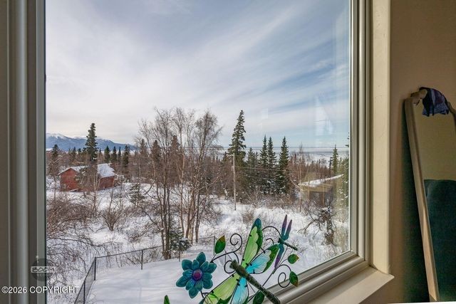 17250 Marijane Street, Anchorage, AK 99516