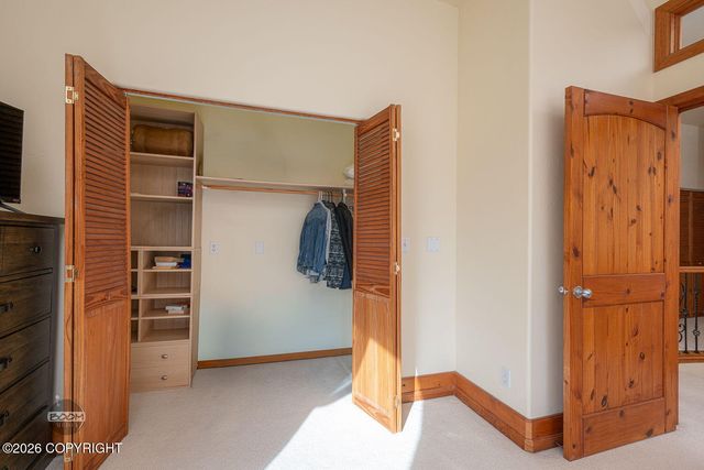 17250 Marijane Street, Anchorage, AK 99516