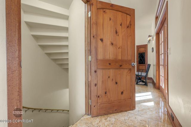 17250 Marijane Street, Anchorage, AK 99516