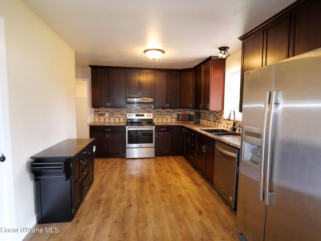 9684 N Melrose ST, Hayden, ID 83835