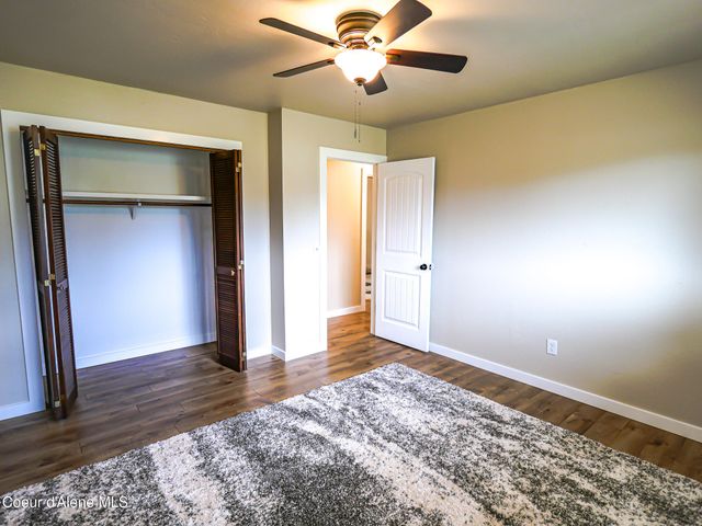9684 N Melrose ST, Hayden, ID 83835