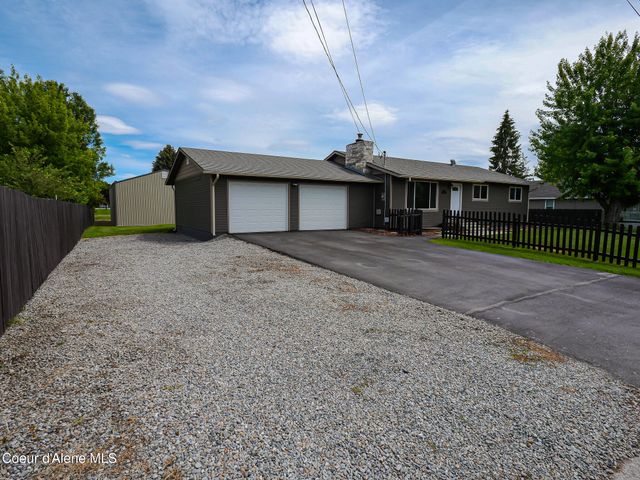 9684 N Melrose ST, Hayden, ID 83835