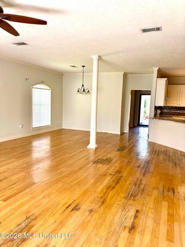 316 Creston Court, Ridgeland, MS 39157