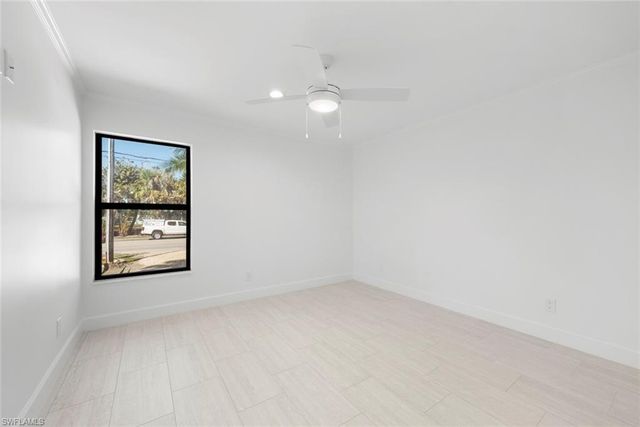 736 Donax ST, Sanibel, FL 33957