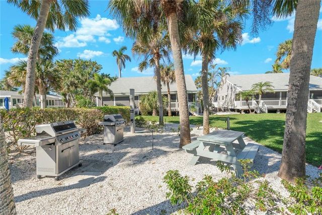 736 Donax ST, Sanibel, FL 33957