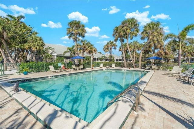 736 Donax ST, Sanibel, FL 33957