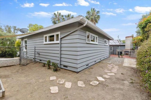 139 Hillside, Vista, CA 92084