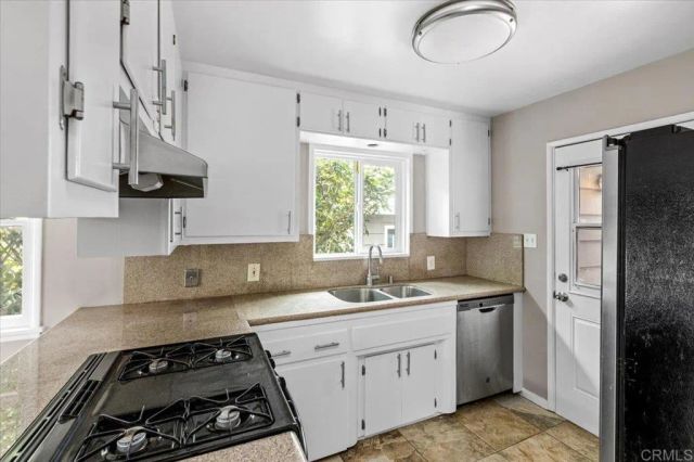 139 Hillside, Vista, CA 92084