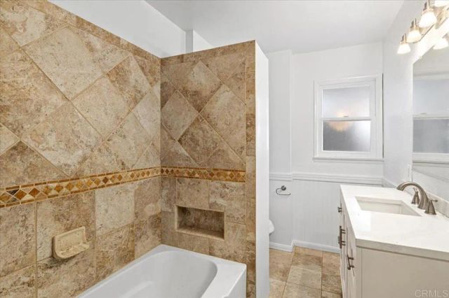 139 Hillside, Vista, CA 92084