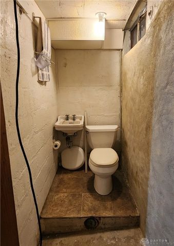 248 Castlewood Avenue, Dayton, OH 45405