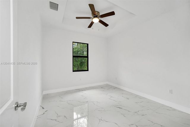3207 E 10th Street, Lehigh Acres, FL 33972