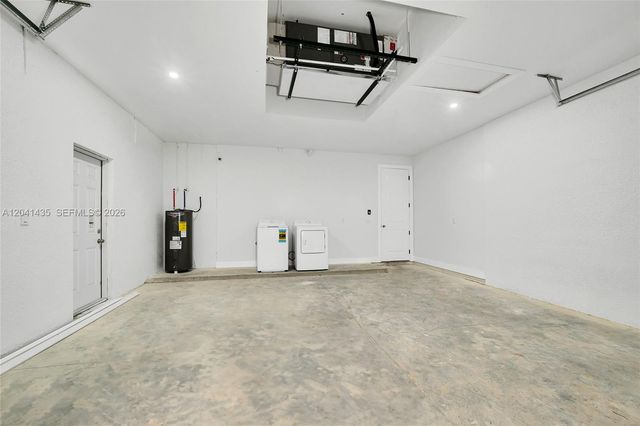 3207 E 10th Street, Lehigh Acres, FL 33972