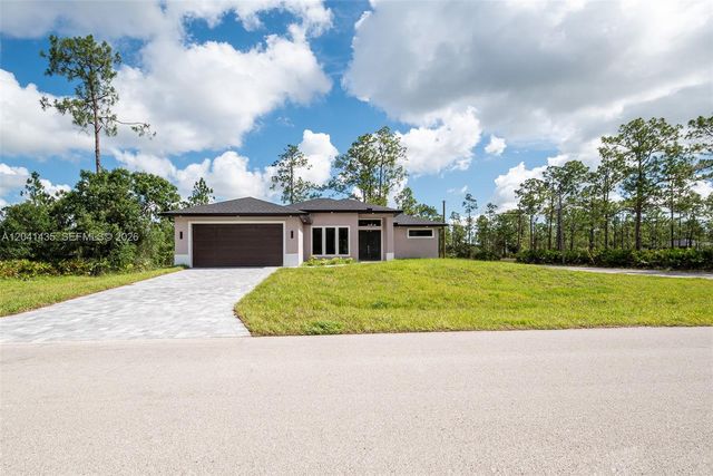 3207 E 10th Street, Lehigh Acres, FL 33972