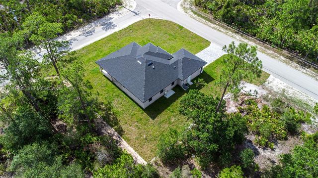 3207 E 10th Street, Lehigh Acres, FL 33972