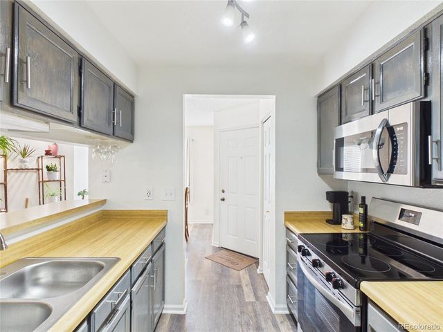 3600 S Pierce Street 7-106, Lakewood, CO 80235