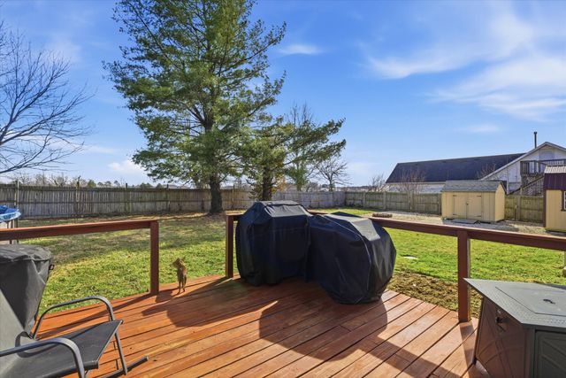 522 S Division Street, Seymour, MO 65746