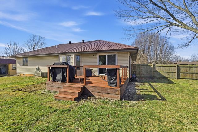 522 S Division Street, Seymour, MO 65746