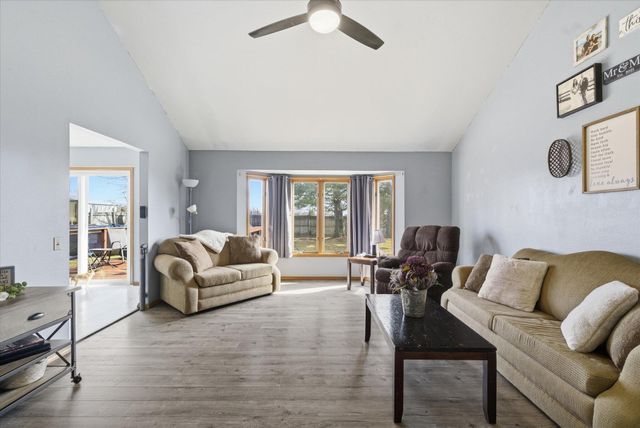 522 S Division Street, Seymour, MO 65746