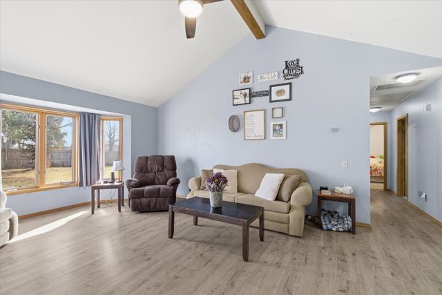 522 S Division Street, Seymour, MO 65746