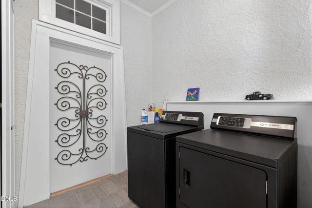 1007 Nash NW Street, Wilson, NC 27893