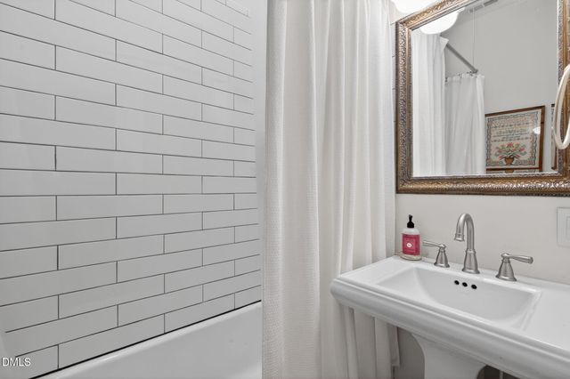 1007 Nash NW Street, Wilson, NC 27893