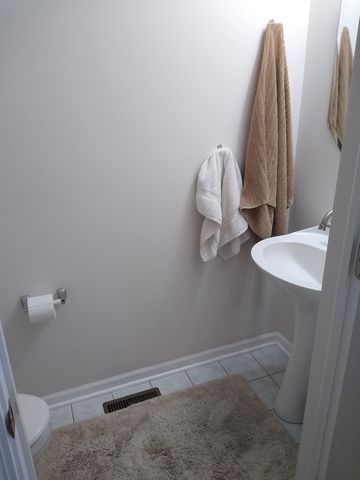 754 River Walk Drive, Wheeling, IL 60090