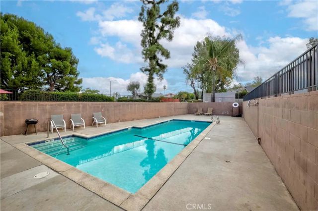 1525 Walnut Leaf 211, Walnut, CA 91789