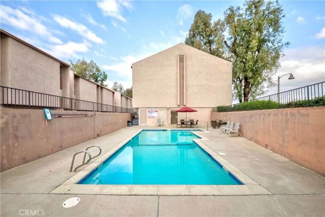 1525 Walnut Leaf 211, Walnut, CA 91789