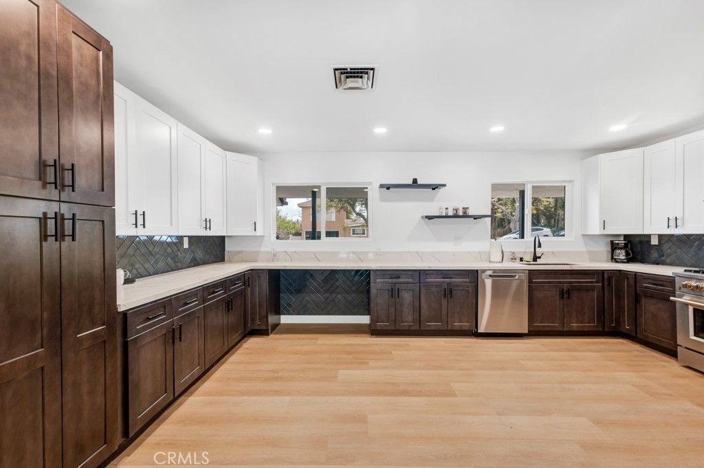 23611 Ladrillo Street, Woodland Hills, CA 91367 — photo 5