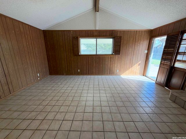 201 Avenue D, Converse, TX 78109